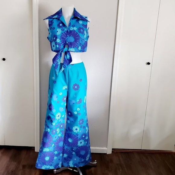 Vintage 1970 Ruth Clarage Flower Power Bell Bottoms & Top - Picture 1 of 9